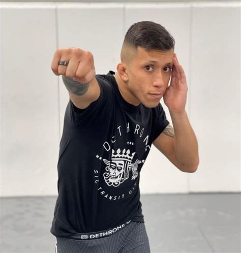 MMA : Jeff Molina obligé de révéler sa bisexualité。